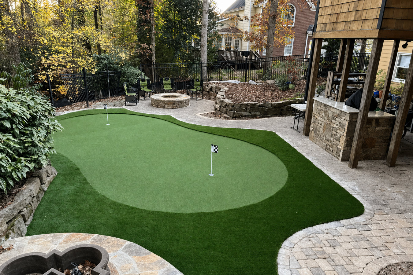 Putting green turf in Pacifica, CA